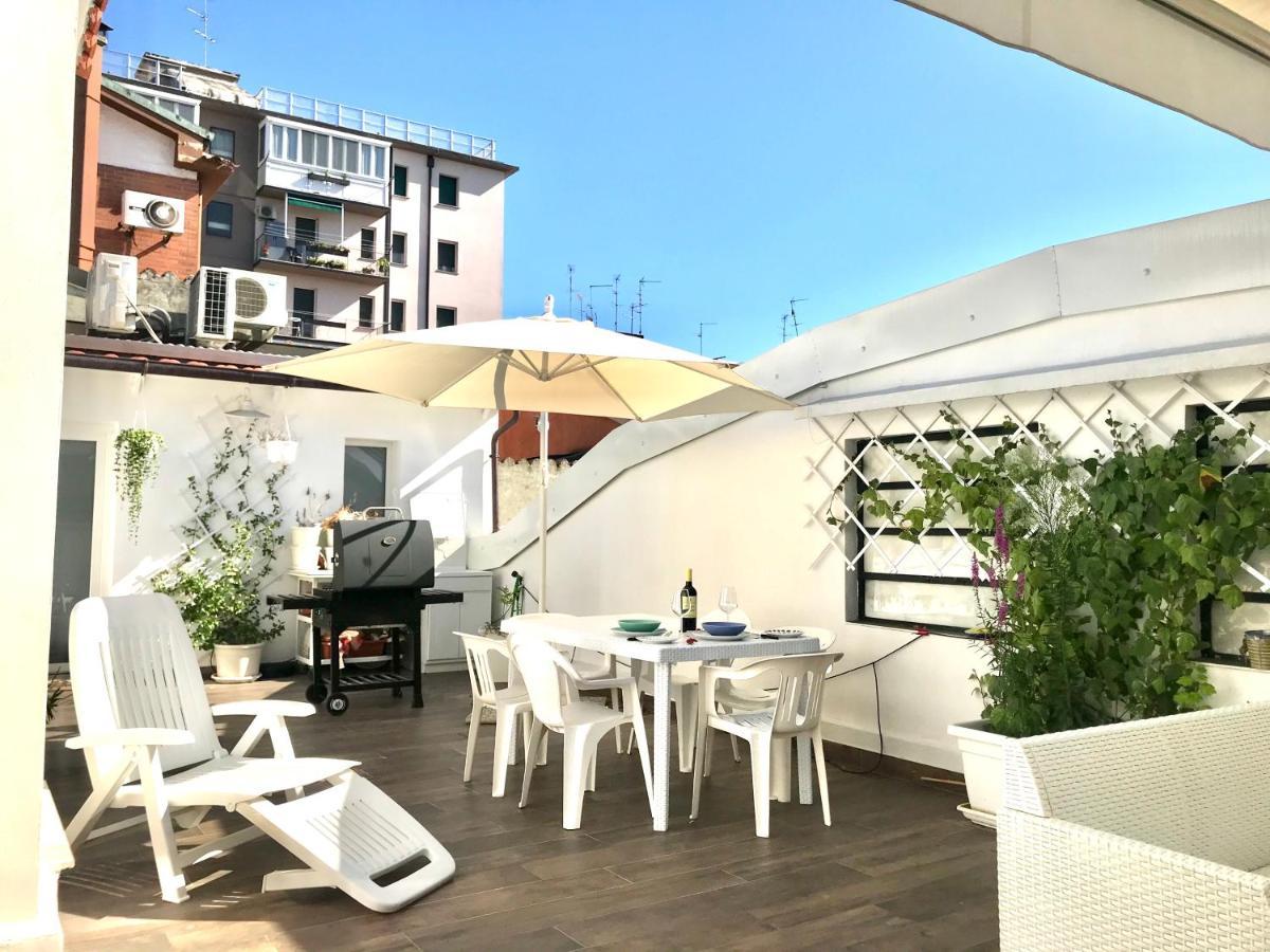 Stanza E Bagno Privato, Idromassaggio Con Extra Fee, In Appartamento Ferrara Buitenkant foto